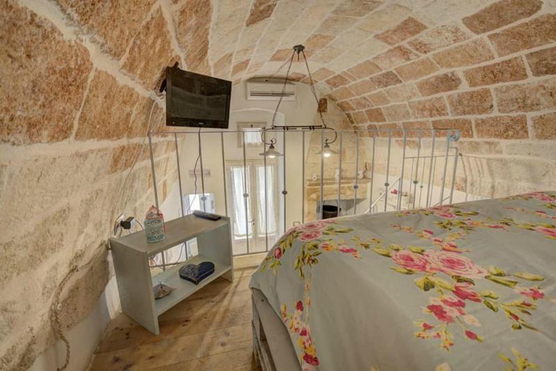 B&B Casa Fiore Поліньяно-а-Маре Екстер'єр фото