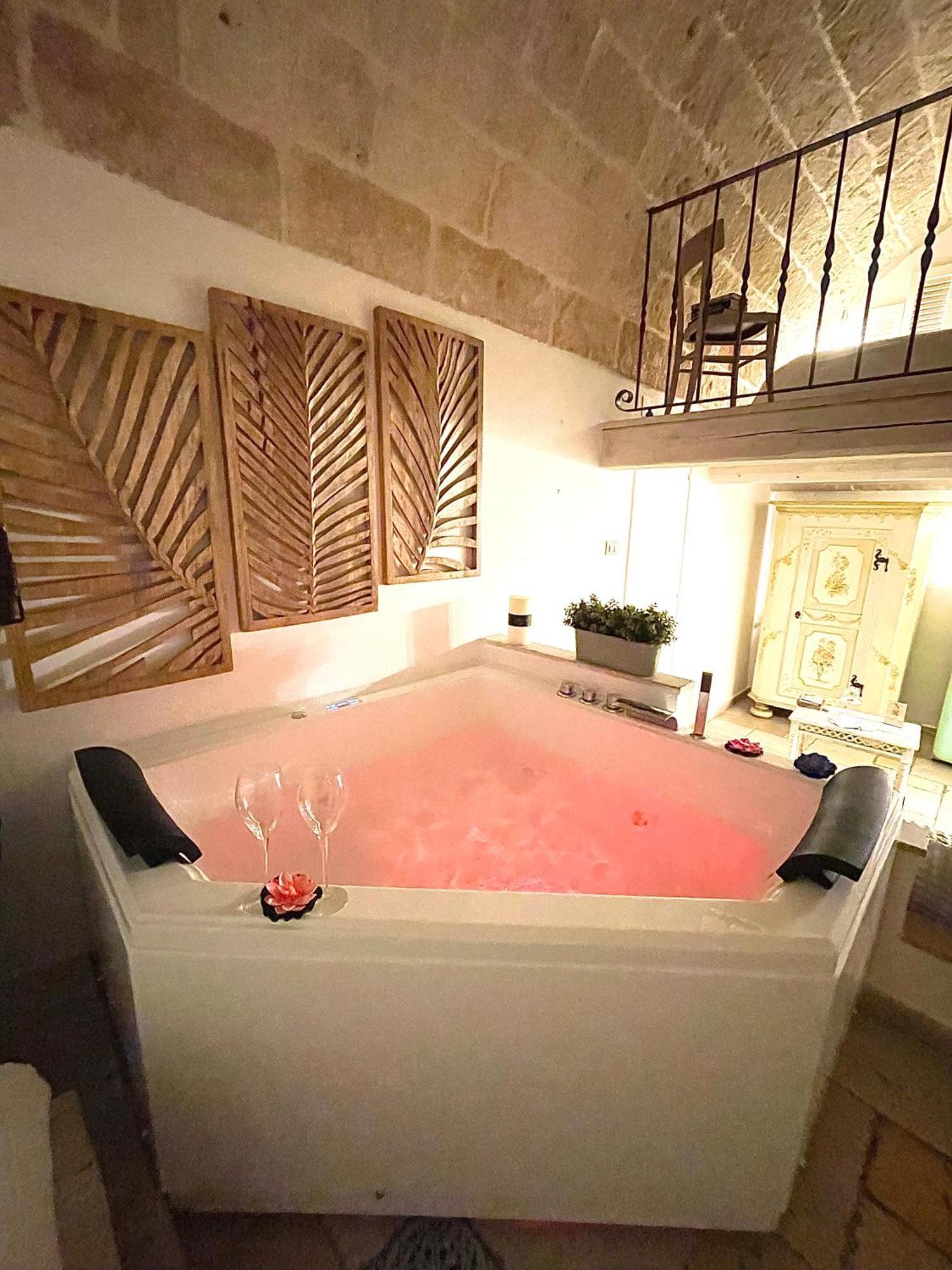 B&B Casa Fiore Поліньяно-а-Маре Екстер'єр фото