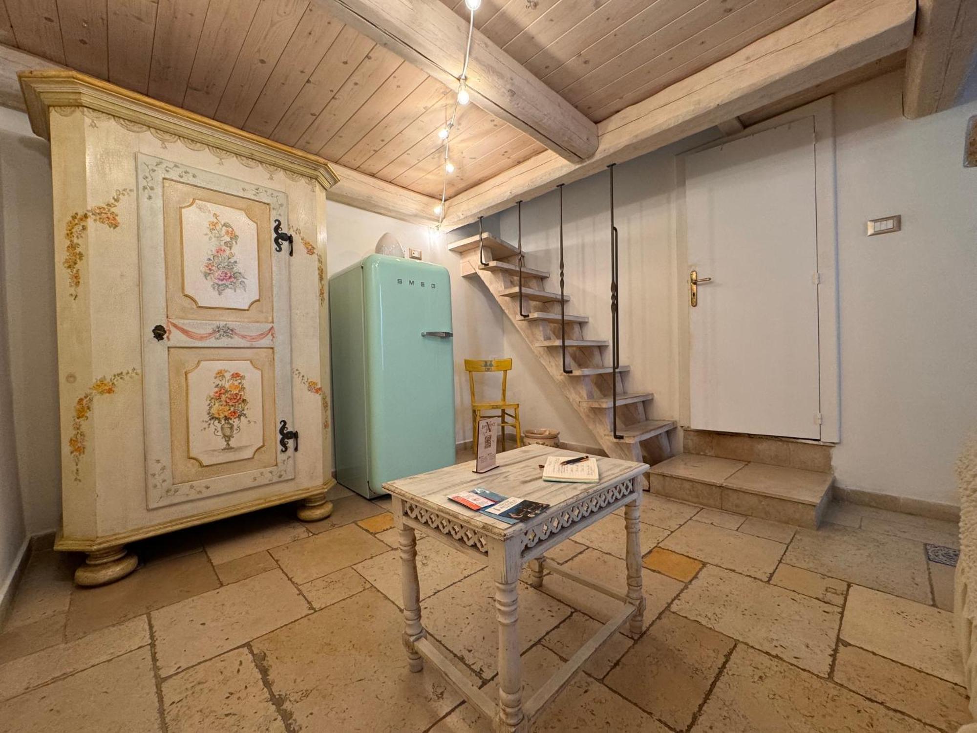 B&B Casa Fiore Поліньяно-а-Маре Екстер'єр фото